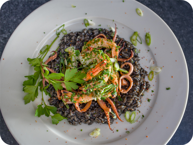 Risotto al nero di seppia / Risotto noir à l'encre de seiche